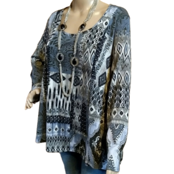 Camille & Company Blousy Print Top - Picture 2 of 6